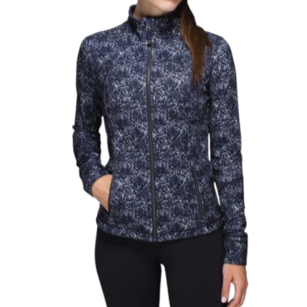 Lululemon Forme Jacket (Cuffins) Rocky Road Sand Dune Toothpaste Yoga Athletic